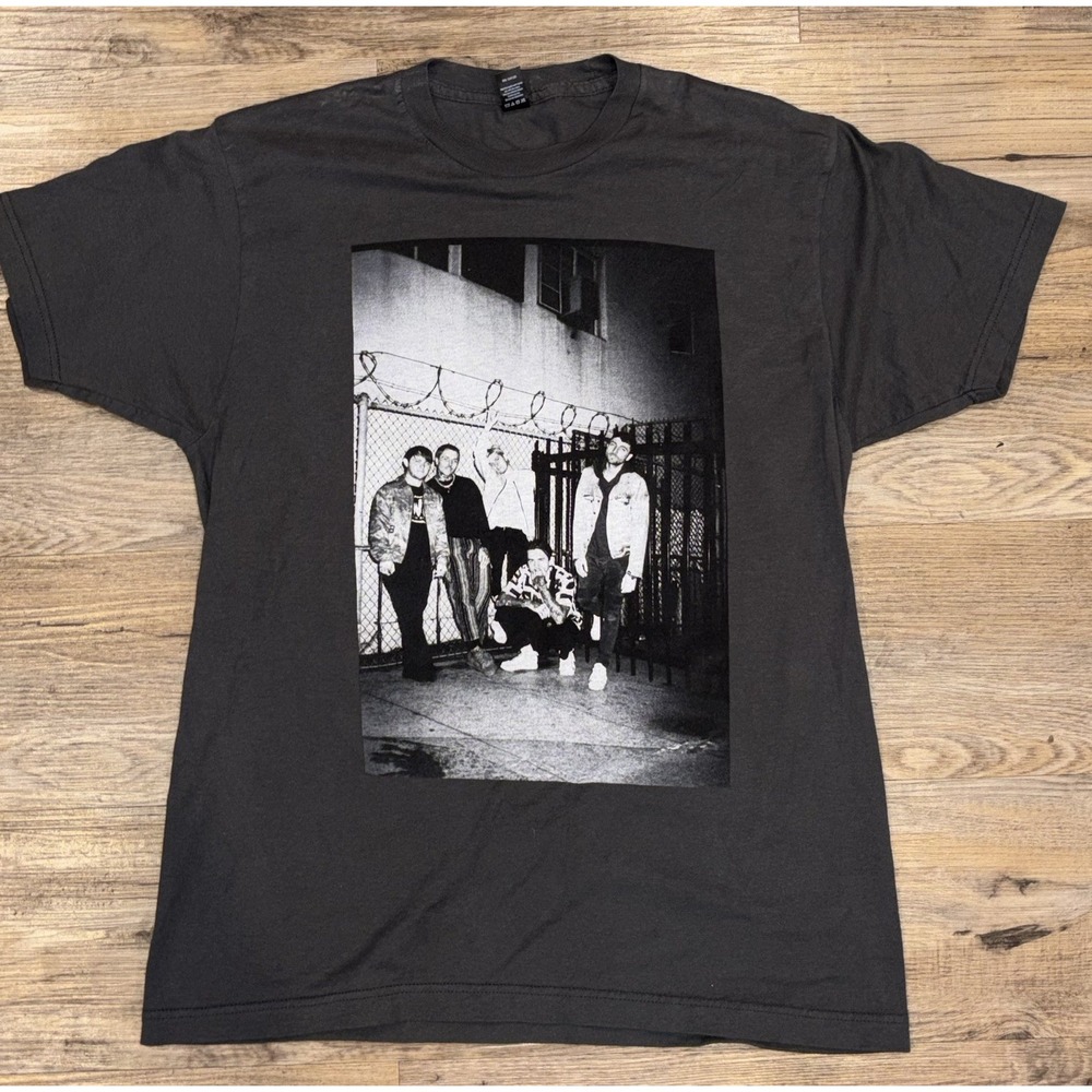 Bring Me The Horizon First Love Amo Tour Shirt L Gray 2018 /2019 Band grunge